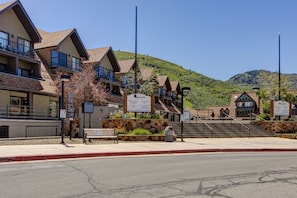 SKI-IN/OUT - Located at Park City Mountain Resort