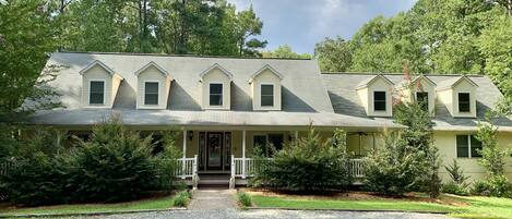 This is our home! Apartment 3 is all the way to the Right on this large porch.