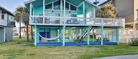 Galveston Vacation Rental Home | 2BR | 1BA | 896 Sq Ft | Stairs Required