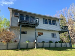 Deperrys on the Lake Exterior