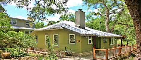 Front view of cottage