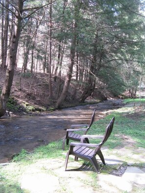 Streamside Serenty