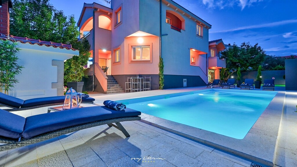 Picture of villa