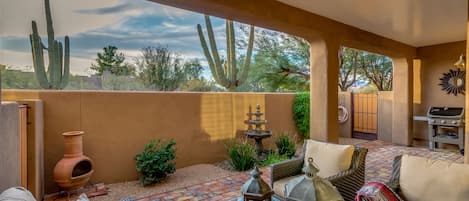 Just Imagine enjoying the beautiful Arizona sunsets here.  Back Patio/Gas Grill.