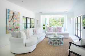 Family Room with cable TV and pool access.