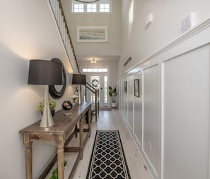 Foyer hallway 