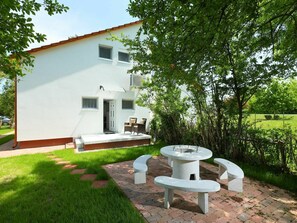 Propriété, Maison, Bâtiment, Domicile, Arrière-Cour, Cour, Immobilier, Chalet, Architecture, Zone Résidentielle