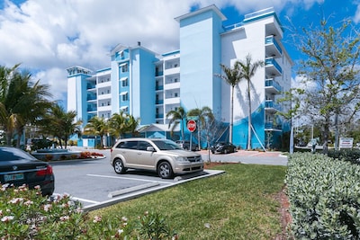 Waterfront Stateroom Condo