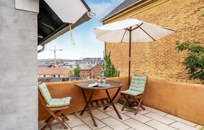 balcony-terrace