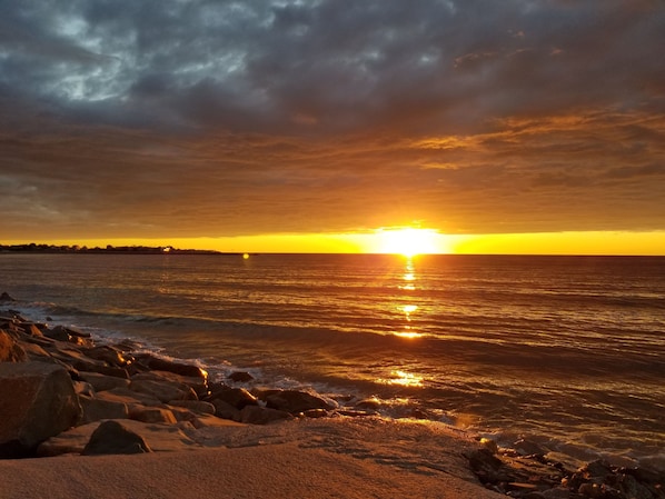 Sunset at high tide