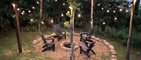 Fire Pit with Lighting