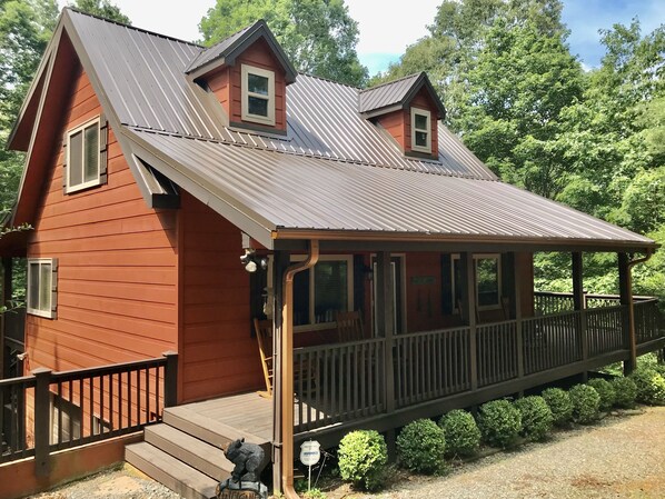 Welcome to Lazy Bear Lodge! Relaxation starts at front door.