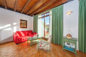 Living and dining room