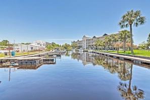 The Suwannee River is mere steps from the property.