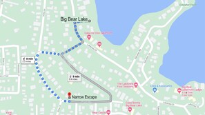 Walking distance to the LAKE! - 2 minute walk!