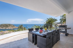 Balcony/ terrace