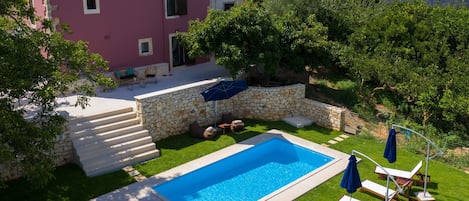 Totally private beautiful villa Myrthios,Rethymno,Crete