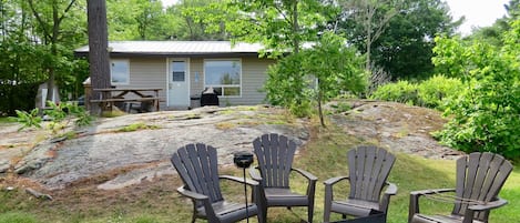 Cottage A Fire Pit