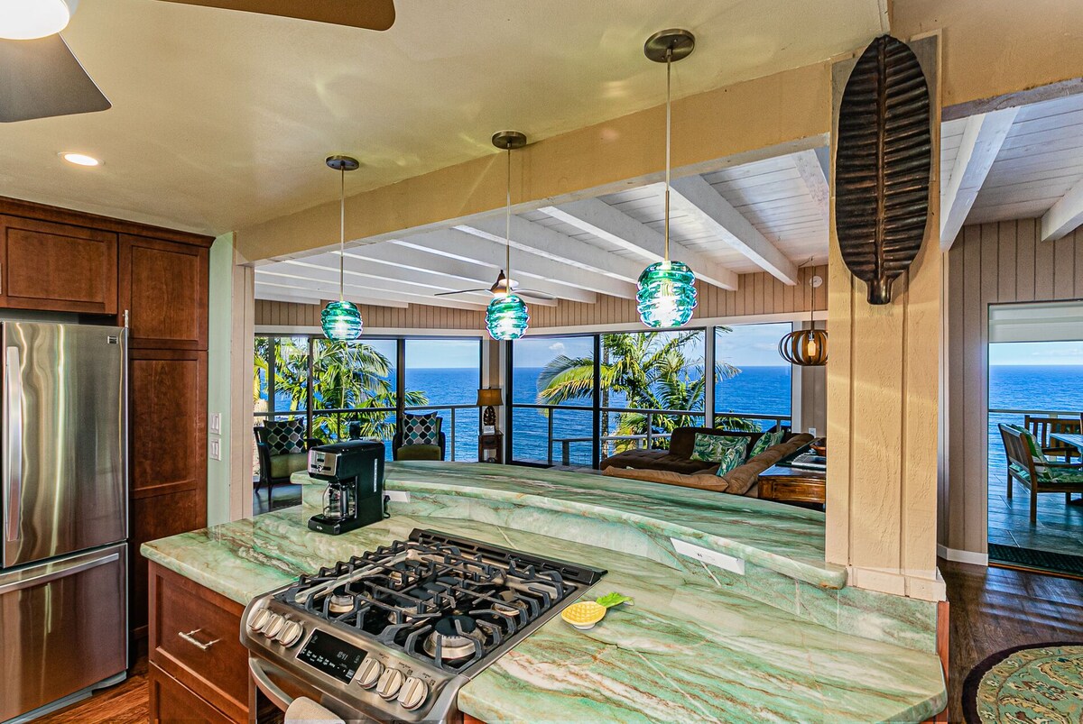 Cliffside Home w/Gorgeous Ocean Views and Tropical Garden. Paradise Bluff