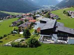 Plante, Bâtiment, Montagne, Vert, Paysage Naturel, Maison, Montagnes, Arbre, Lot Terre, Biome