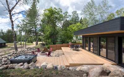 Clear Lake, cabin, hot tub 
https://goo.gl/maps/xsHvhjvnQouN5i2P7