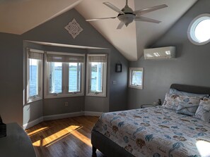 Master bedroom, king size bed.