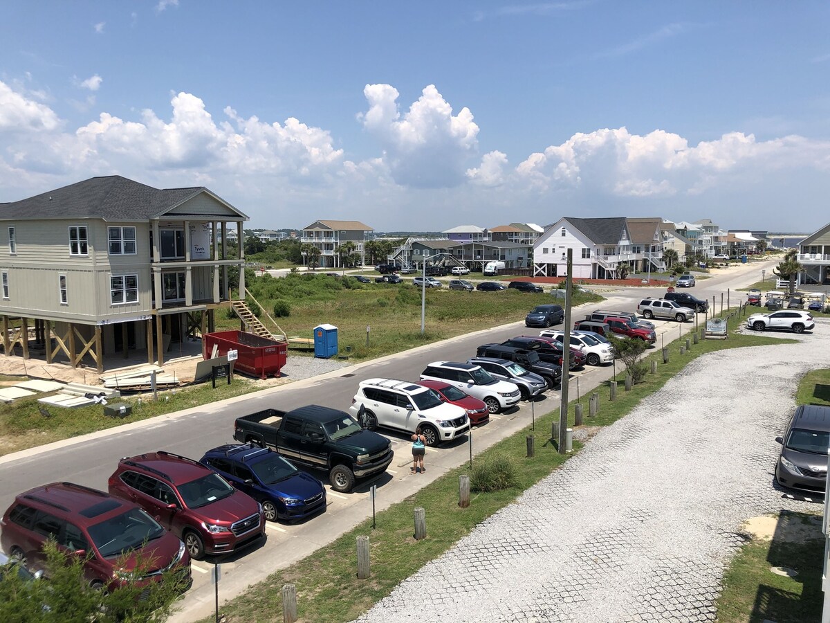 Coast Awhile in Ocean Isle Beach