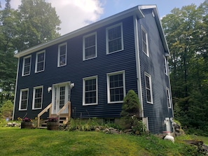 Laurel Hill, Front View