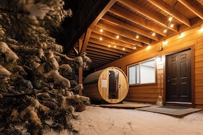 Winter Escape to Stone Hill House! After a day of outdoor fun, the sauna is the answer to relax and wind down.