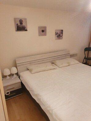 Picture 4