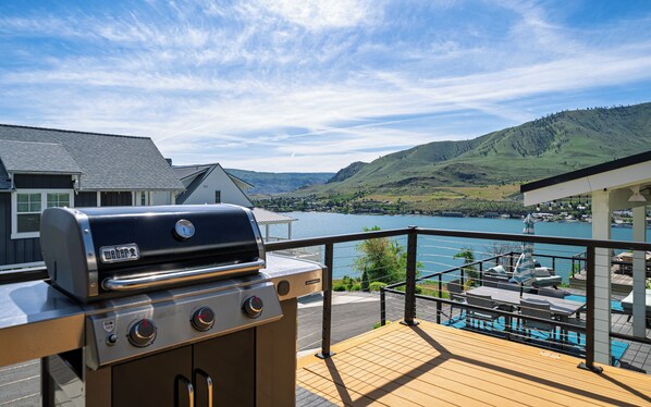 Gorgeous lake views from the Deck