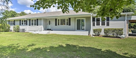 A peaceful stay awaits at this Greensboro vacation rental house.