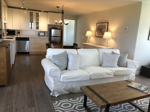 Living room to dining/kitchen area