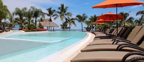 Molino de Agua with a 100m Infinity pool overlooking Los Muertos beach
