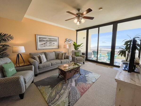 Gulf Front View Living Room 