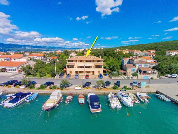 Marina