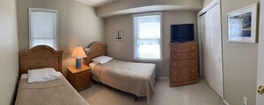 Beautiful 4-bedroom, beach block home in Sea Isle City!