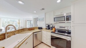 Fully Stocked Kitchen