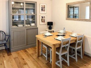 Dining room | Spring Cottage, Neston, Wirral near Chester