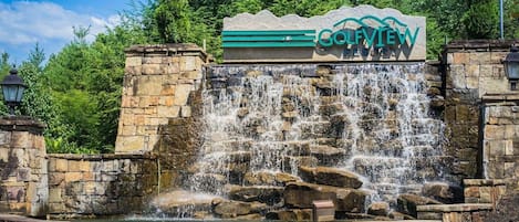 Welcome to Golfview Resort in Pigeon Forge!