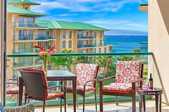 Maui Resort Rentals: Honua Kai Hokulani 637 - Newly Upgraded 6th Floor Studio w/ Full Ocean Views!