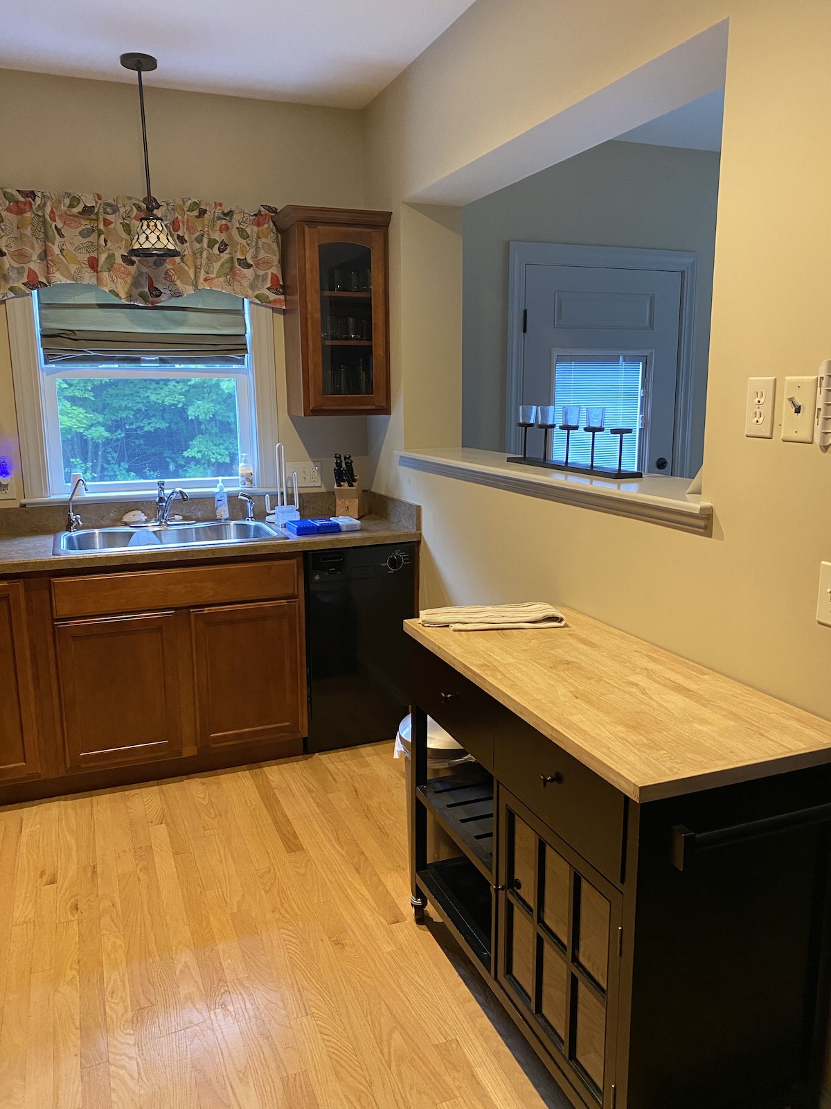 Private Apt in Scarborough Near Portland and Maine Beaches