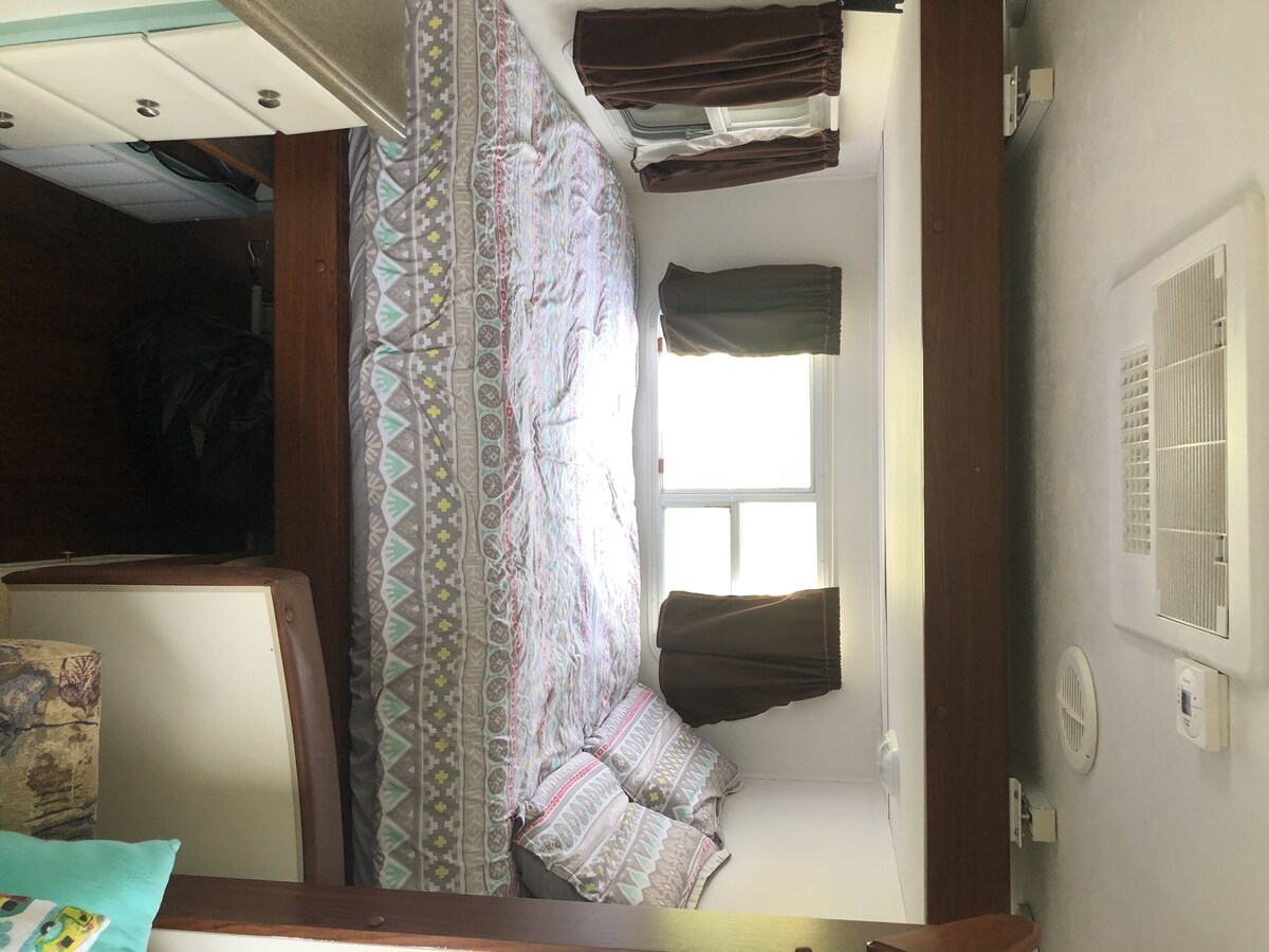 PlanB 2005 Keystone Outback