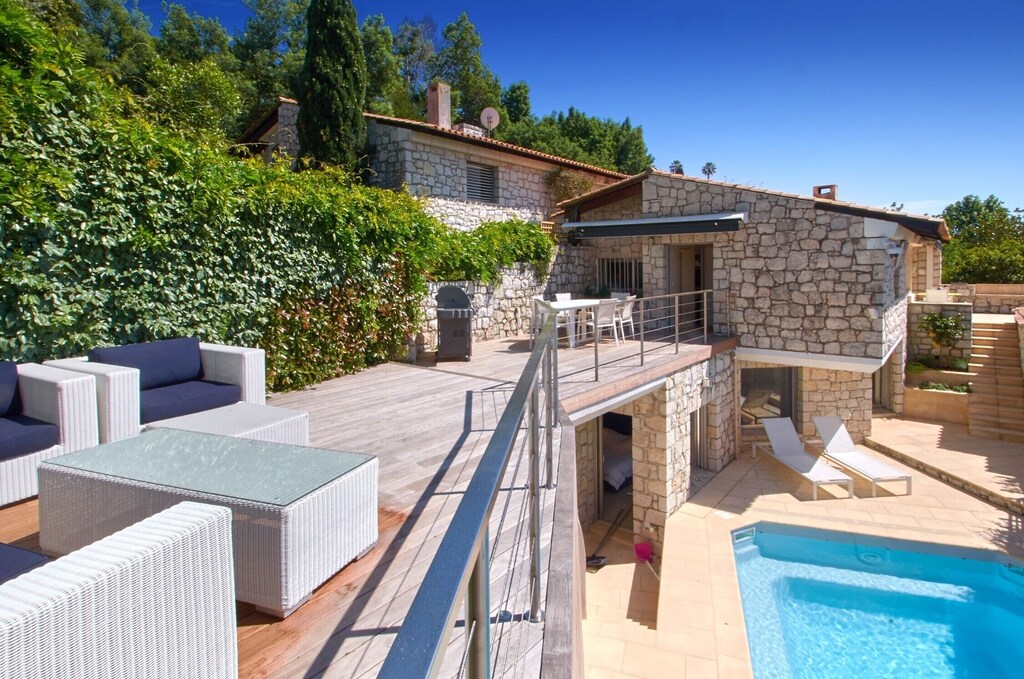 Picture of villa