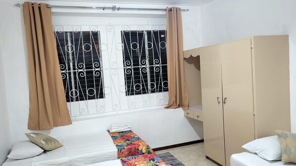 Main Bedroom 
