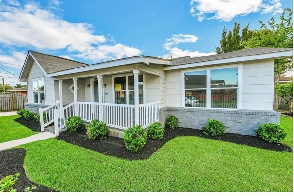 Beautiful House with Front Porch