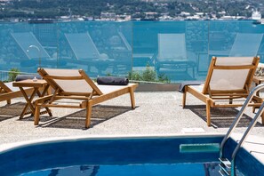 Relax all day long enjoying the Cretan sun!