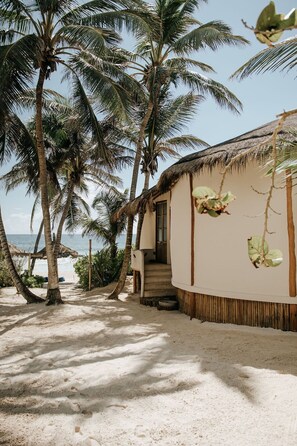 Casa Gaia by the sea