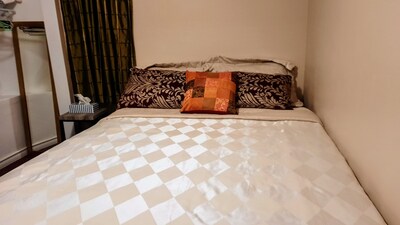 °•Classico Suite•° Private, Clean Queen Room Mins to Falls & Clifton Hill