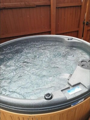 hot tub